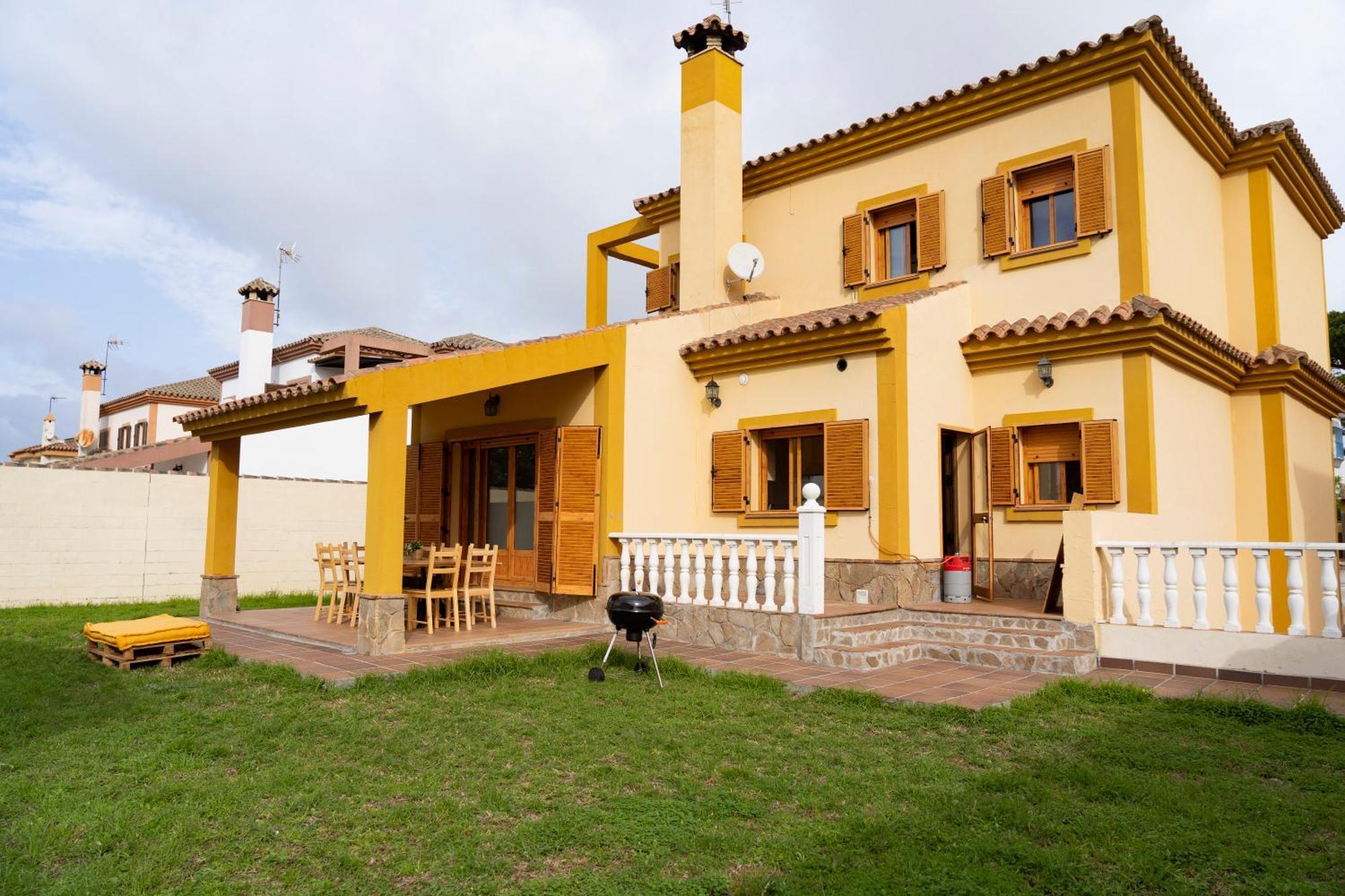 Namawa Surfhouse Hostel Chiclana de la Frontera Exterior foto